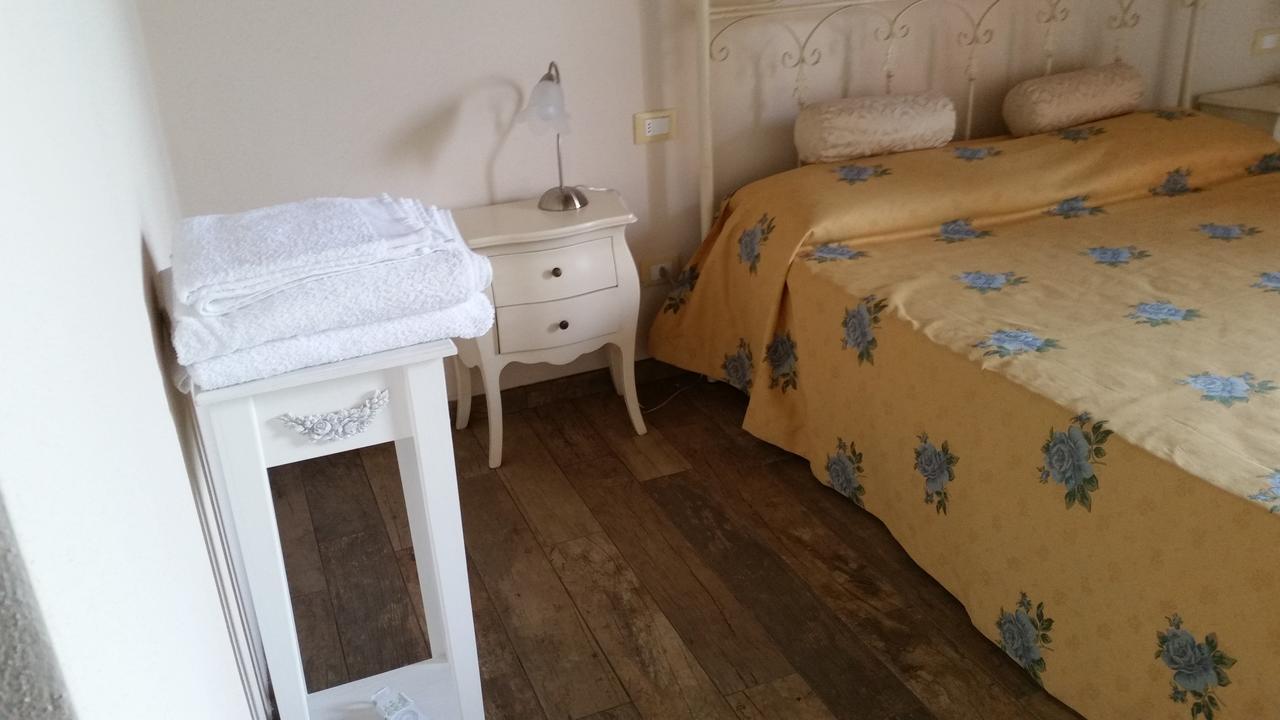 B&B Maison La Coccola Peschiera del Garda Exteriör bild